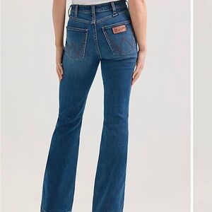 Wrangler high rise trouser boot cut jeans